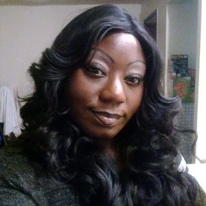 Meet your Posher, Alisia